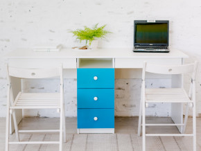 Стол письменный двухместный В 5 голубой в Снежинске - snezhinsk.magazinmebel.ru | фото - изображение 1